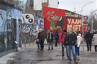 Dateiname=Berlin-Friedrichshain-East-Side-Gallery-20130331-036.jpg
Dateigröße=222KB
Abmessungen: 880x584
hinzugefügt am: 04. Januar 2016 Berlin-Friedrichshain-East-Side-Gallery-20130331-036.jpg