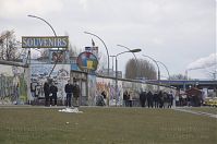 Dateiname=Berlin-Friedrichshain-East-Side-Gallery-20130331-117.jpg
Dateigröße=163KB
Abmessungen: 880x584
hinzugefügt am: 04. Januar 2016 Berlin-Friedrichshain-East-Side-Gallery-20130331-117.jpg