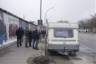 Dateiname=Berlin-Friedrichshain-East-Side-Gallery-20130331-165.jpg
Dateigröße=158KB
Abmessungen: 880x584
hinzugefügt am: 04. Januar 2016 Berlin-Friedrichshain-East-Side-Gallery-20130331-165.jpg