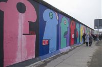 Dateiname=Berlin-Friedrichshain-East-Side-Gallery-20130331-167.jpg
Dateigröße=130KB
Abmessungen: 880x584
hinzugefügt am: 04. Januar 2016 Berlin-Friedrichshain-East-Side-Gallery-20130331-167.jpg