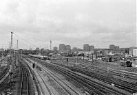 Berlin-Friedrichshain-Gleise-1995-07.jpg