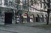 Dateiname=Berlin-Friedrichshain-Karl-Marx-199402-18.jpg
Dateigröße=271KB
Abmessungen: 880x574
hinzugefügt am: 04. Januar 2016 Berlin-Friedrichshain-Karl-Marx-199402-18.jpg