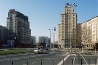 Dateiname=Berlin-Friedrichshain-Karl-Marx-199402-21.jpg
Dateigröße=201KB
Abmessungen: 880x582
hinzugefügt am: 04. Januar 2016 Berlin-Friedrichshain-Karl-Marx-199402-21.jpg