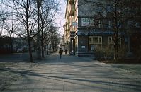 Dateiname=Berlin-Friedrichshain-Karl-Marx-199402-26.jpg
Dateigröße=255KB
Abmessungen: 880x574
hinzugefügt am: 04. Januar 2016 Berlin-Friedrichshain-Karl-Marx-199402-26.jpg