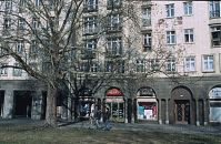 Dateiname=Berlin-Friedrichshain-Karl-Marx-199402-38.jpg
Dateigröße=303KB
Abmessungen: 880x574
hinzugefügt am: 04. Januar 2016 Berlin-Friedrichshain-Karl-Marx-199402-38.jpg