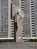 Dateiname=Berlin-Friedrichshain-Lenin-19911017-108.jpg
Dateigröße=276KB
Abmessungen: 669x880
hinzugefügt am: 04. Januar 2016 Berlin-Friedrichshain-Lenin-19911017-108.jpg