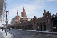 Berlin-Friedrichshain-Oberbaumbruecke-20100131-70.jpg