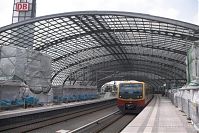 Berlin-Mitte-Moabit-Hauptbahnhof-20050501-12.jpg