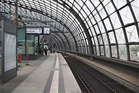 Berlin-Mitte-Moabit-Hauptbahnhof-20050501-19.jpg