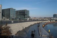 Dateiname=Berlin-Mitte-Moabit-Hauptbahnhof-20090118-102.jpg
Dateigröße=187KB
Abmessungen: 880x587
hinzugefügt am: 04. Januar 2016 Berlin-Mitte-Moabit-Hauptbahnhof-20090118-102.jpg