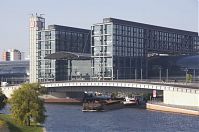 Dateiname=Berlin-Mitte-Moabit-Hauptbahnhof-20111023-169.jpg
Dateigröße=201KB
Abmessungen: 880x584
hinzugefügt am: 04. Januar 2016 Berlin-Mitte-Moabit-Hauptbahnhof-20111023-169.jpg