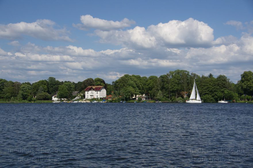 Berlin. Tegel. Havel
9. 6. 2012. Berlin. Tegel. Fluss Havel
Schlüsselwörter: Berlin;Deutschland;Fluss;Germany;Havel;2012;Reinickendorf