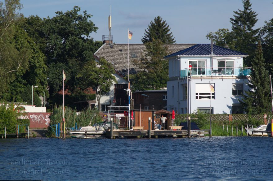 Berlin. Havel
1. 9. 2012. Berlin. Obere Havel. Fluss
Schlüsselwörter: Berlin;Boote;Deutschland;Fluss;Germany;Havel;Obere Havel;2012;Reinickendorf
