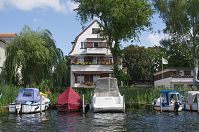 Dateiname=Berlin-Havel-Tegelort-20120901-100.jpg
Dateigröße=309KB
Abmessungen: 880x584
hinzugefügt am: 04. Januar 2016 Berlin-Havel-Tegelort-20120901-100.jpg