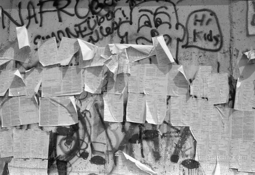 Berlin. Kreuzberg.
6. 6. 1987. Berlin. Kreuzberg.
Schlüsselwörter: Berlin;Deutschland;Germany;1987;Kreuzberg