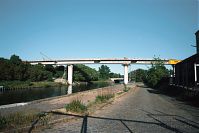 Dateiname=Berlin-Mitte-Moabit-Eisenbahnbruecke-20000514-231.jpg
Dateigröße=170KB
Abmessungen: 880x587
hinzugefügt am: 04. Januar 2016 Berlin-Mitte-Moabit-Eisenbahnbruecke-20000514-231.jpg