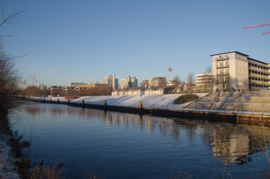 Berlin. Moabit. Heidestraße. Hohenzollernkanal. Kieler Ufer
7. 12. 2012. Berlin. Mitte. Moabit. Heidestraße. Hohenzollernkanal. Kieler Ufer
Schlüsselwörter: Berlin;Deutschland;Germany;Heidestraße;Hohenzollernkanal;Kieler Ufer;Mitte;Moabit;2012;Tiergarten