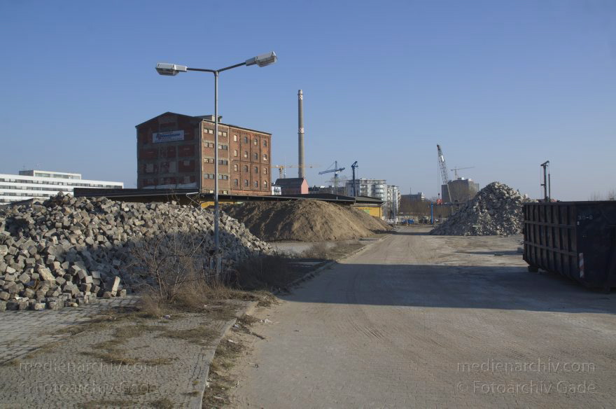 Berlin. Moabit. Heidestraße
25. 2. 2014. Berlin. Mitte. Moabit. Baustelle Eurocity an der Heidestraße
Schlüsselwörter: Baustelle;Berlin;Eurocity;Germany;Heidestraße;Mitte;2014;Moabit