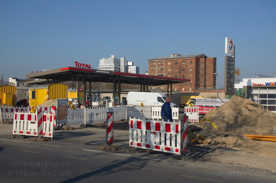 Berlin. Moabit. Heidestraße
25. 2. 2014. Berlin. Mitte. Moabit. Baustelle Eurocity an der Heidestraße
Schlüsselwörter: Baustelle;Berlin;Eurocity;Germany;Heidestraße;Mitte;2014;Moabit