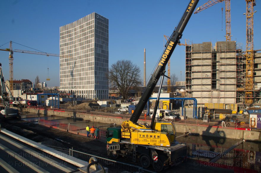 Berlin. Moabit. Heidestraße
25. 2. 2014. Berlin. Mitte. Moabit. Baustelle Eurocity an der Heidestraße. Total Hochhaus
Schlüsselwörter: Baustelle;Berlin;Eurocity;Germany;Heidestraße;Mitte;Moabit;2014;Total Hochhaus