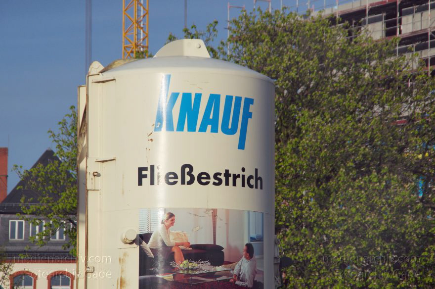 Knauf Fließestrich. Baustelle
17. 4. 2014. Berlin. Mitte. Moabit. Baustelle Eurocity an der Heidestraße. Knauf Fließestrich
Schlüsselwörter: Baustelle;Berlin;Eurocity;Heidestraße;Knauf Fließestrich;Mitte;2014;Moabit