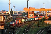 Dateiname=Berlin-Mitte-Moabit-Gleis-199906-02.jpg
Dateigröße=241KB
Abmessungen: 880x594
hinzugefügt am: 04. Januar 2016 Berlin-Mitte-Moabit-Gleis-199906-02.jpg