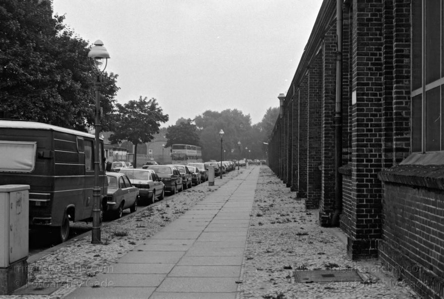 Berlin. Moabit
22. 7. 1989. Berlin. Moabit
Schlüsselwörter: Berlin;Deutschland;Germany;Moabit;1989;Tiergarten