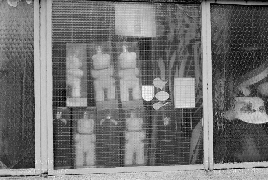 Berlin. Moabit
22. 7. 1989. Berlin. Moabit
Schlüsselwörter: Berlin;Deutschland;Germany;Moabit;1989;Tiergarten