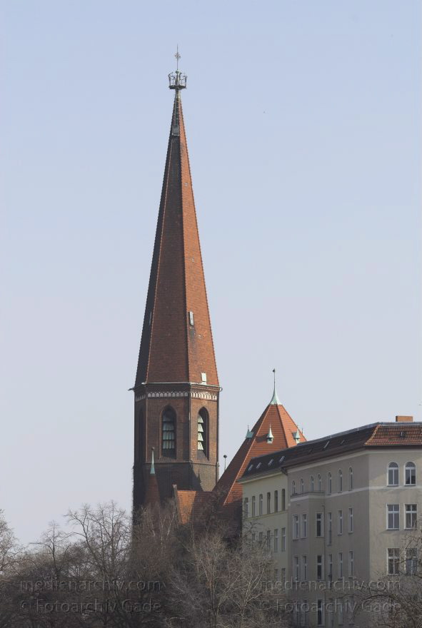 Berlin. Moabit
25. 3. 2007. Berlin. Mitte. Moabit. Kirche
Schlüsselwörter: Berlin;Deutschland;Germany;Kirche;Moabit;2007;Tiergarten