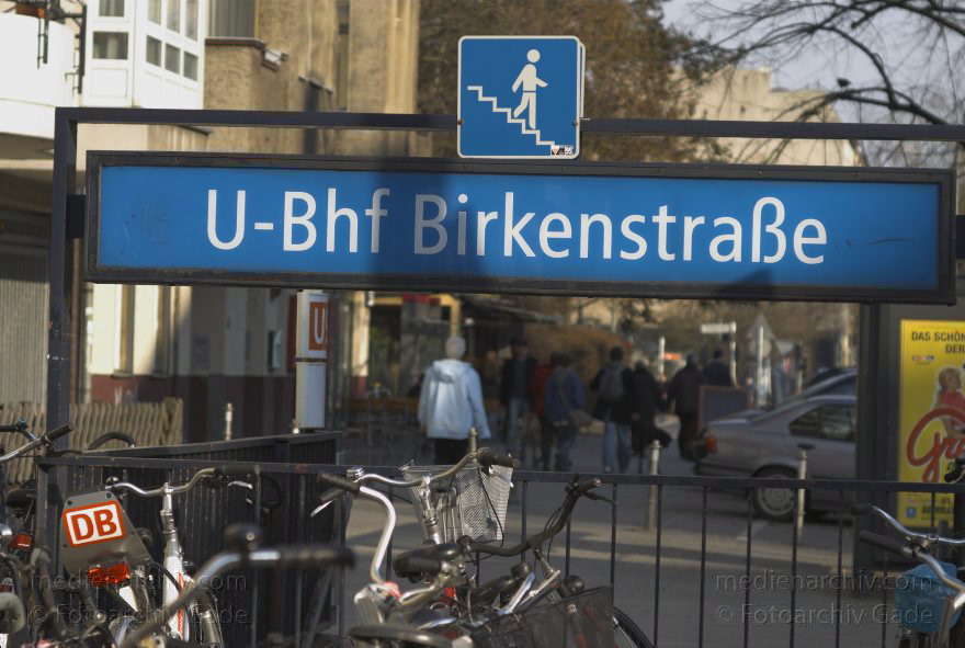 Berlin. Moabit
25. 3. 2007. Berlin. Mitte. Moabit. U-Bahnhof Birkenstraße
Schlüsselwörter: Berlin;Birkenstraße;Deutschland;Germany;Moabit;Tiergarten;2007;U-Bahnhof