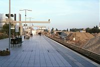 Dateiname=Berlin-Mitte-Moabit-Westhafen-S-Bahn-200110-80.jpg
Dateigröße=189KB
Abmessungen: 880x588
hinzugefügt am: 04. Januar 2016 Berlin-Mitte-Moabit-Westhafen-S-Bahn-200110-80.jpg