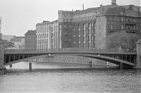 Dateiname=Berlin-Mitte-Moabit-Spree-199204-102.jpg
Dateigröße=172KB
Abmessungen: 880x579
hinzugefügt am: 04. Januar 2016 Berlin-Mitte-Moabit-Spree-199204-102.jpg