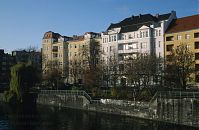 Dateiname=Berlin-Mitte-Moabit-Spree-19921108-20.jpg
Dateigröße=222KB
Abmessungen: 880x575
hinzugefügt am: 04. Januar 2016 Berlin-Mitte-Moabit-Spree-19921108-20.jpg