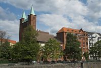 Dateiname=Berlin-Mitte-Moabit-Spree-20080504-067.jpg
Dateigröße=218KB
Abmessungen: 880x591
hinzugefügt am: 04. Januar 2016 Berlin-Mitte-Moabit-Spree-20080504-067.jpg