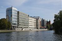 Dateiname=Berlin-Mitte-Moabit-Spree-20120925-143.jpg
Dateigröße=181KB
Abmessungen: 880x584
hinzugefügt am: 04. Januar 2016 Berlin-Mitte-Moabit-Spree-20120925-143.jpg