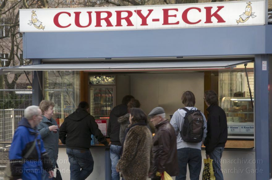 Berlin. Moabit. Turmstraße
23. 2. 2012. Berlin. Mitte. Moabit. Turmstraße. Imbiss Curry-Eck
Schlüsselwörter: Berlin;Deutschland;Einkaufsstraße;Germany;Moabit;Tiergarten;2012;Turmstraße