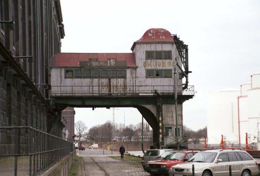 Berlin. Moabit. Westhafen
März 2002. Berlin. Moabit. Westhafen
Schlüsselwörter: Berlin;Deutschland;Germany;Moabit;2002;Westhafen