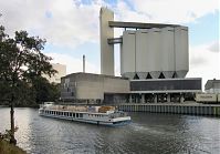 Berlin-Mitte-Moabit-Westhafen-20041009-05.jpg