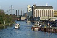 Dateiname=Berlin-Mitte-Moabit-Westhafen-20050419-14.jpg
Dateigröße=190KB
Abmessungen: 880x586
hinzugefügt am: 04. Januar 2016 Berlin-Mitte-Moabit-Westhafen-20050419-14.jpg