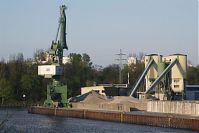 Dateiname=Berlin-Mitte-Moabit-Westhafen-20050419-29.jpg
Dateigröße=159KB
Abmessungen: 880x586
hinzugefügt am: 04. Januar 2016 Berlin-Mitte-Moabit-Westhafen-20050419-29.jpg