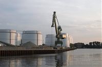 Berlin-Mitte-Moabit-Westhafen-20050727-01.jpg