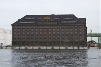 Dateiname=Berlin-Mitte-Moabit-Westhafen-20120925-033.jpg
Dateigröße=177KB
Abmessungen: 880x585
hinzugefügt am: 04. Januar 2016 Berlin-Mitte-Moabit-Westhafen-20120925-033.jpg