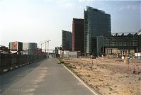 Berlin-Potsdamer-Platz-200006-14.jpg