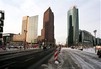 Dateiname=Berlin-Potsdamer-Platz-20001229-23.jpg
Dateigröße=213KB
Abmessungen: 880x602
hinzugefügt am: 04. Januar 2016 Berlin-Potsdamer-Platz-20001229-23.jpg
