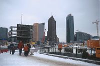 Dateiname=Berlin-Potsdamer-Platz-20010225-38.jpg
Dateigröße=161KB
Abmessungen: 880x582
hinzugefügt am: 04. Januar 2016 Berlin-Potsdamer-Platz-20010225-38.jpg