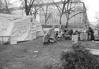 Dateiname=Berlin-Prenzlauer-Berg-Helmholtzplatz-199601-252.jpg
Dateigröße=273KB
Abmessungen: 880x619
hinzugefügt am: 04. Januar 2016 Berlin-Prenzlauer-Berg-Helmholtzplatz-199601-252.jpg