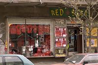 Dateiname=Berlin-Prenzlauer-Berg-Kastanienallee-20050414-25.jpg
Dateigröße=234KB
Abmessungen: 880x586
hinzugefügt am: 04. Januar 2016 Berlin-Prenzlauer-Berg-Kastanienallee-20050414-25.jpg