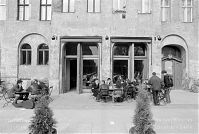 Berlin-Prenzlauer-Berg-Kollwitzplatz-1994-255.jpg