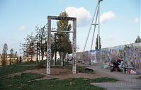 Dateiname=Berlin-Prenzlauer-Berg-Mauerpark-199911-12.jpg
Dateigröße=202KB
Abmessungen: 880x563
hinzugefügt am: 04. Januar 2016 Berlin-Prenzlauer-Berg-Mauerpark-199911-12.jpg