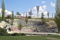 Dateiname=Berlin-Prenzlauer-Berg-Mauerpark-20050422-20.jpg
Dateigröße=260KB
Abmessungen: 880x586
hinzugefügt am: 04. Januar 2016 Berlin-Prenzlauer-Berg-Mauerpark-20050422-20.jpg
